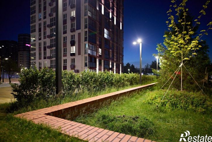 2-комн квартира в новом доме ул Комарова, 49,  д. 49