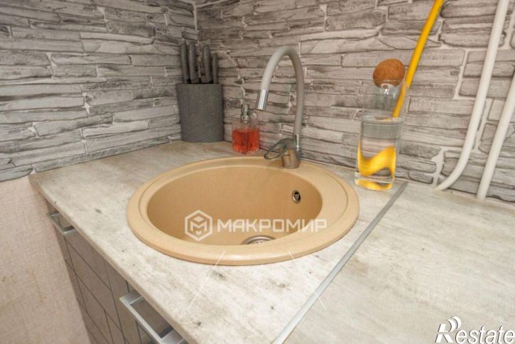 2-комн квартира ул Красина, 24,  д. 24