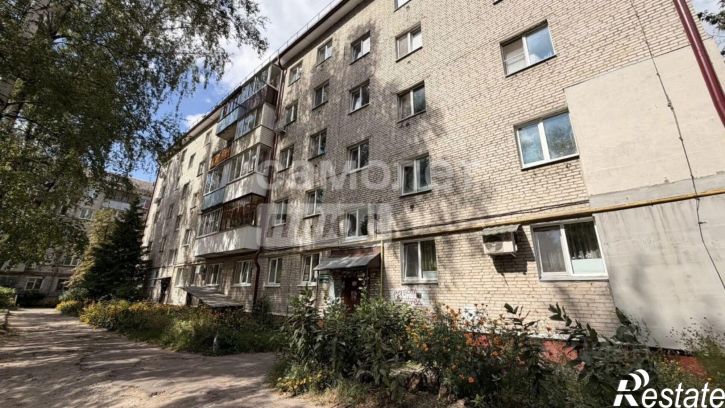 2-комн квартира ул Брянской Пролетарской Дивизии, 17,  д. 17