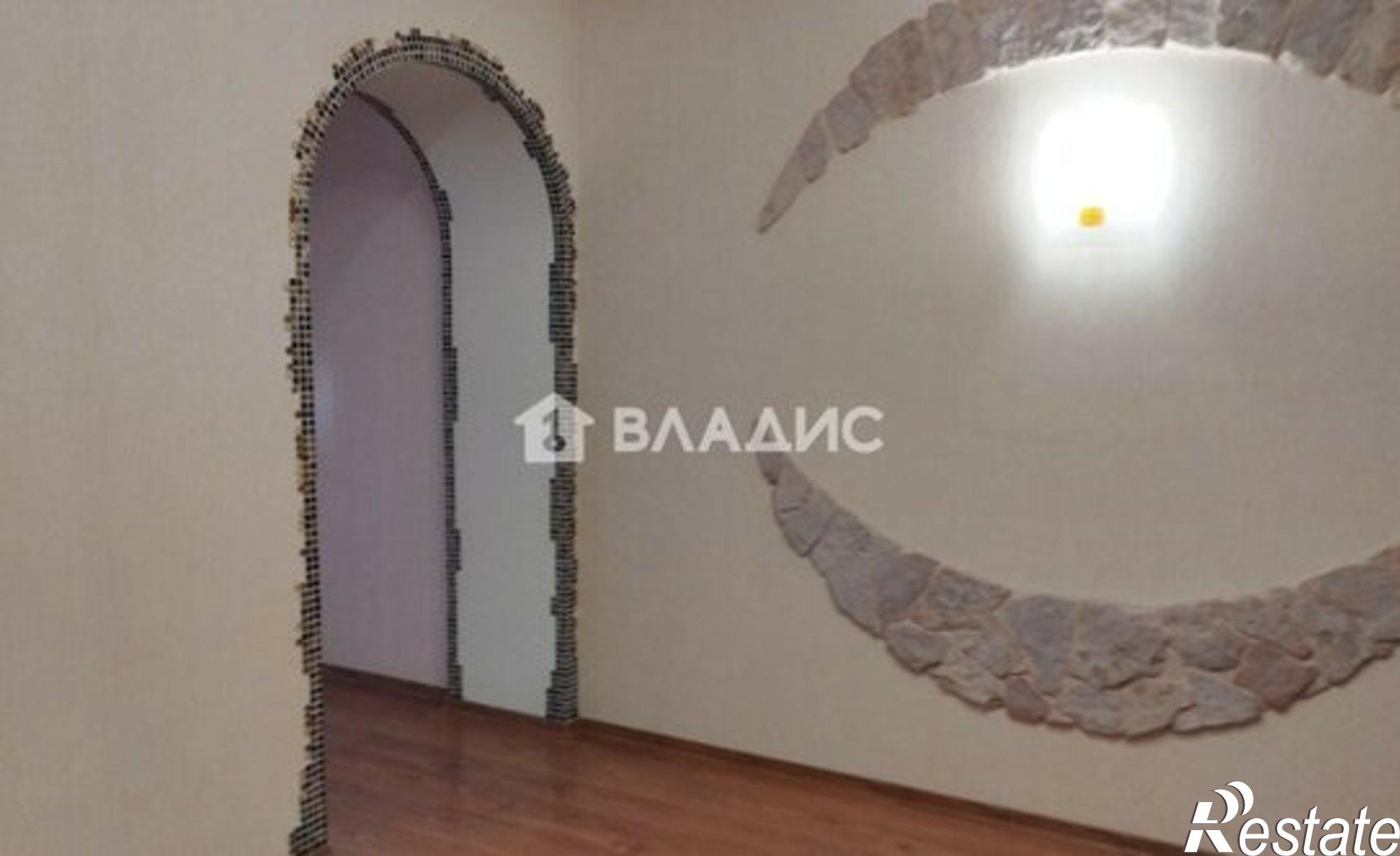 Купить квартиру за 10 600 000 рублей на ул Димитрова, 58
