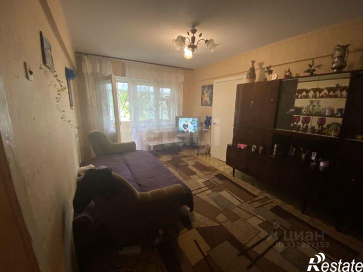 3-комн квартира пр-д 1-й Станке Димитрова, 8,  д. 8