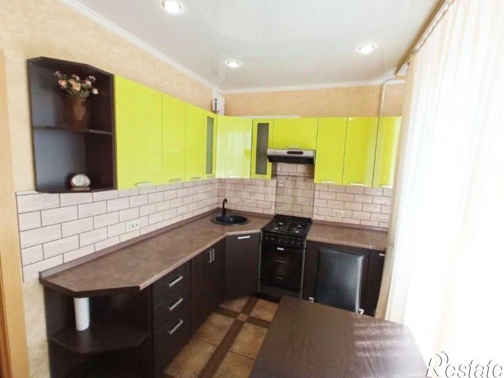 2-комн квартира Брянский пер, 65,  д. 65