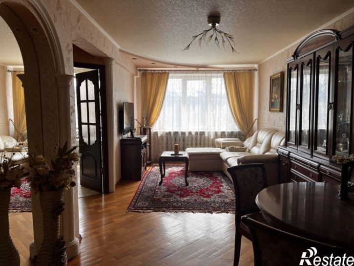 3-комн квартира Камозина ул, 23