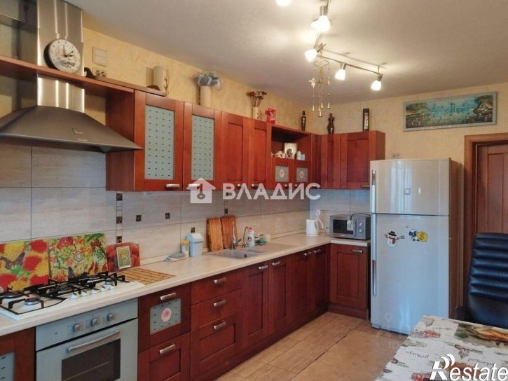 3-комн квартира ул Димитрова, 58,  д. 58