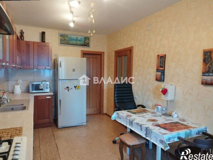 3-комн квартира ул Димитрова, 58,  д. 58