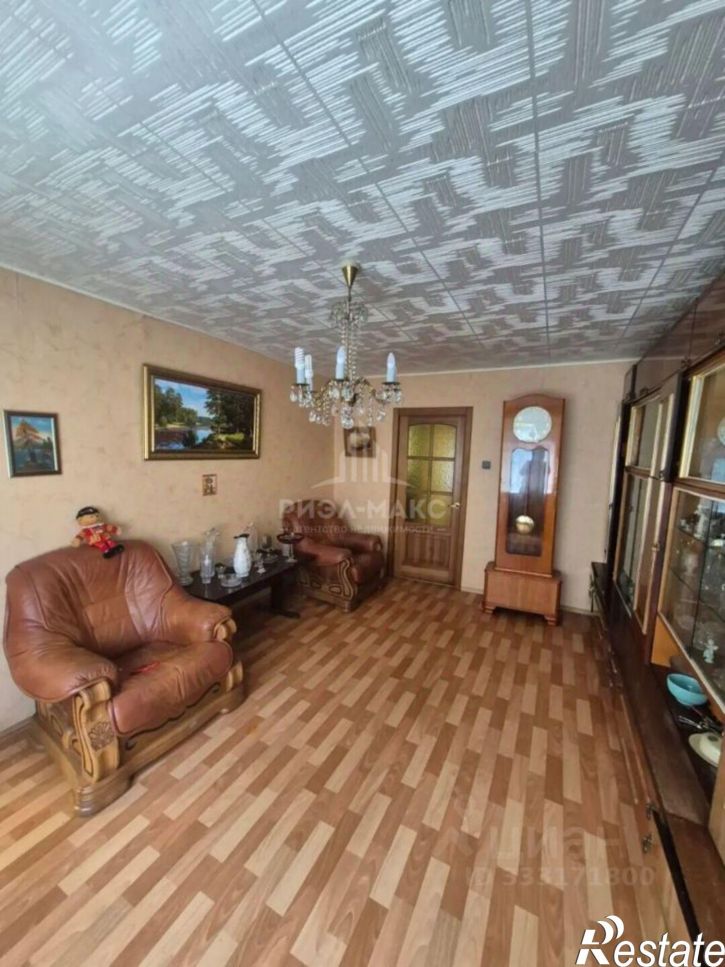 3-комн квартира ул Горбатова, 2,  д. 2