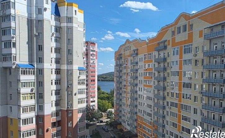2-комн квартира микрорайон Московский, 52к2