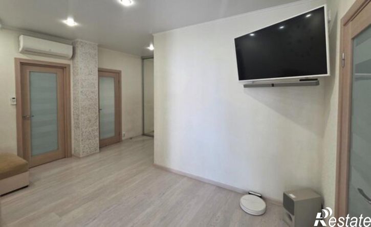 2-комн квартира микрорайон Московский, 52к2