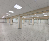 торговое помещение 695 кв м ул Бурова, 22