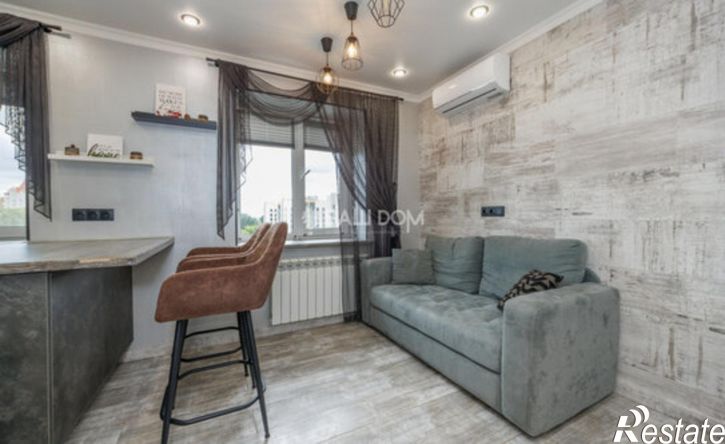 4-комн квартира ул Софьи Перовской, 85,  д. 85