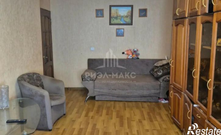 2-комн квартира ул Горбатова, 2,  д. 2