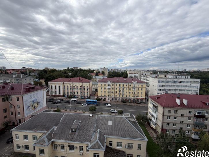3-комн квартира пр-кт Ленина, 28 1,  д. 28 1,  к. 1