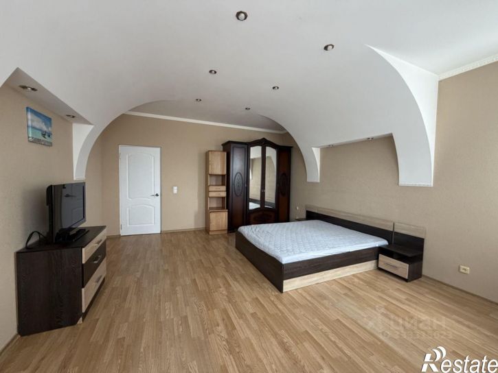 3-комн квартира пр-кт Ленина, 28 1,  д. 28 1,  к. 1