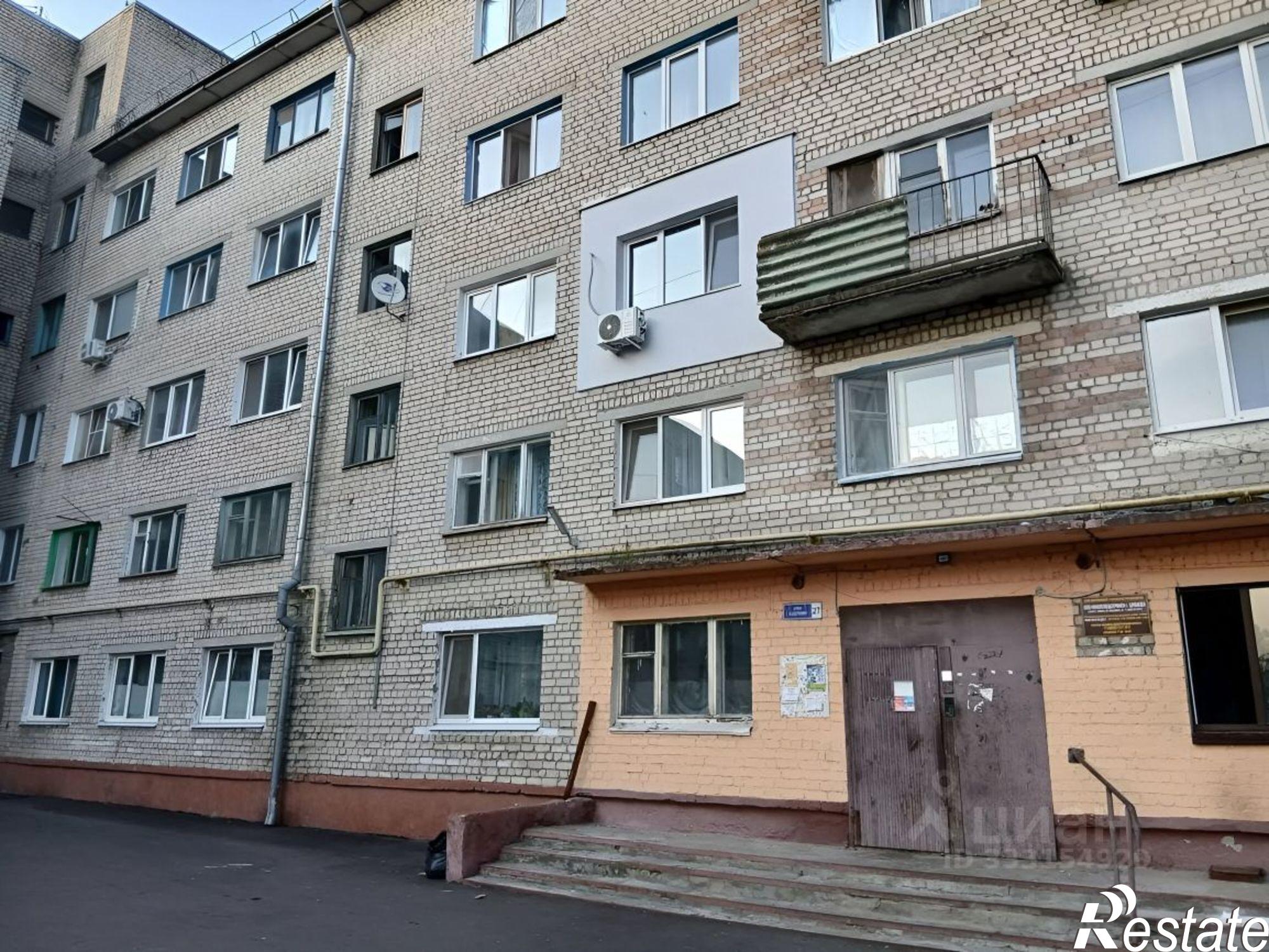 Купить комнату за 570 000 рублей на ул Клары Цеткин, 27
