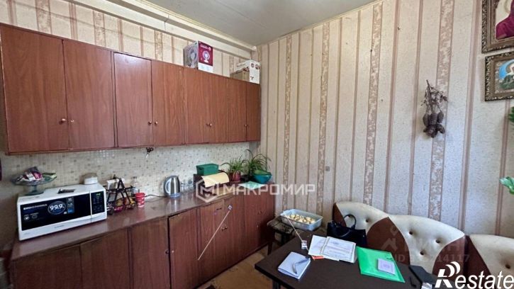 3-комн квартира ул Коминтерна, 2,  д. 2