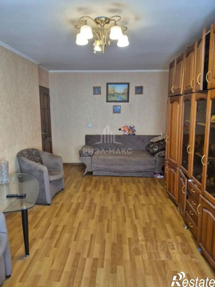 2-комн квартира ул Горбатова, 2,  д. 2