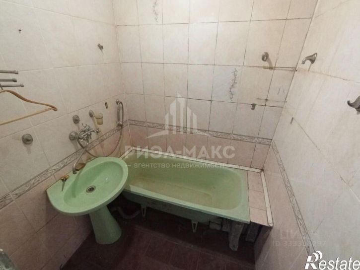 2-комн квартира ул Камозина, 18,  д. 18