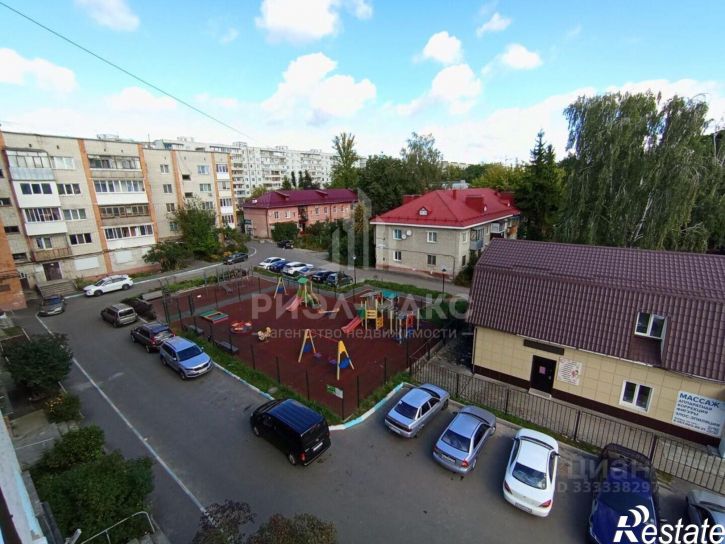 2-комн квартира ул Камозина, 18,  д. 18