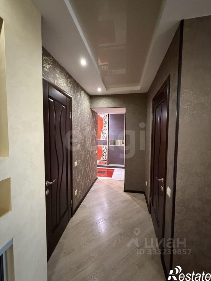 3-комн квартира Пилотов пер, 18,  д. 18