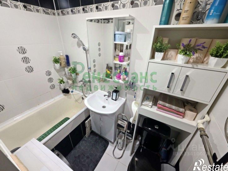 3-комн квартира ул Костычева, 25,  д. 25