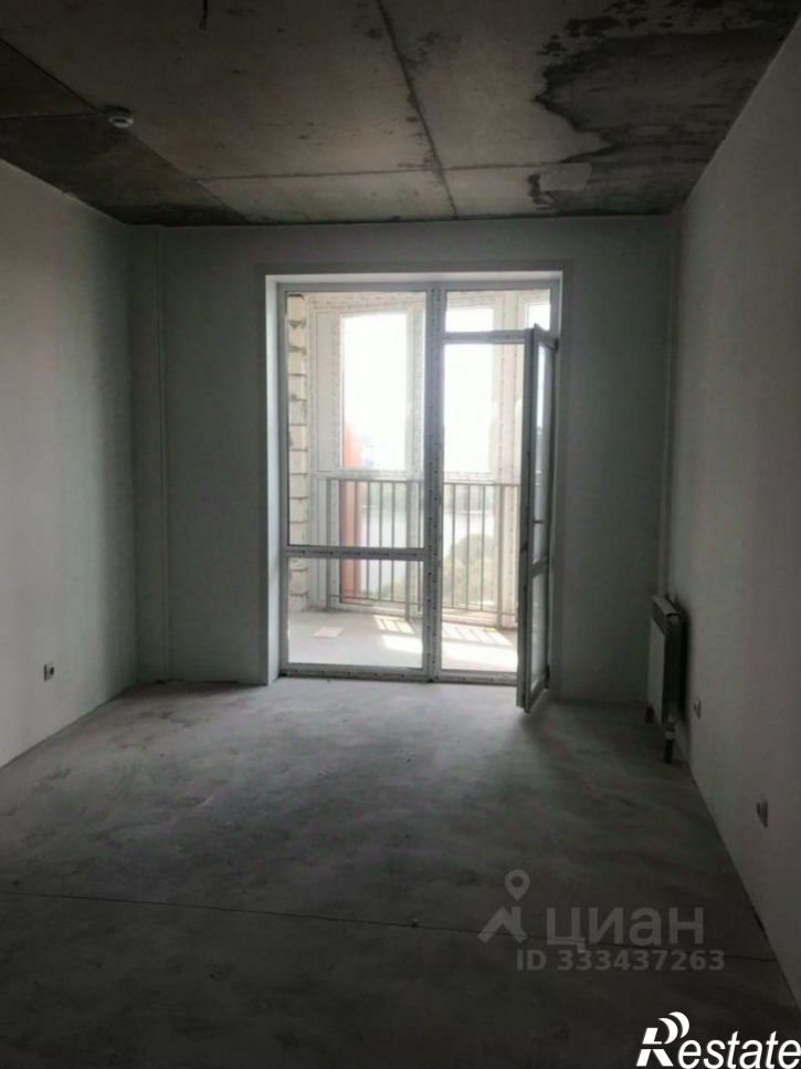 3-комн квартира мкр Московский, д 60