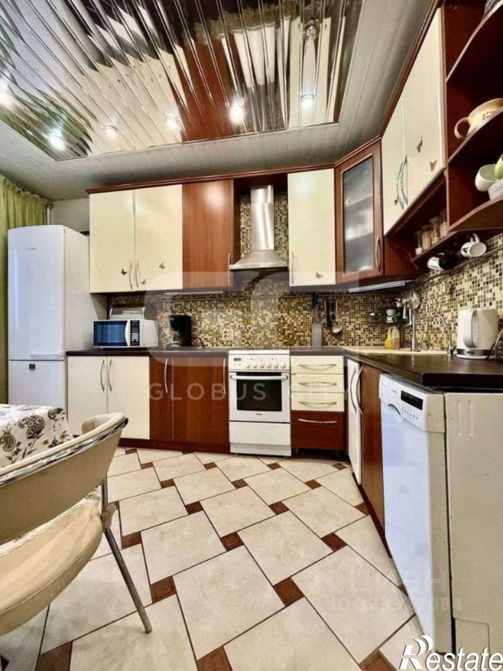 2-комн квартира ул 3 Июля, 14,  д. 14