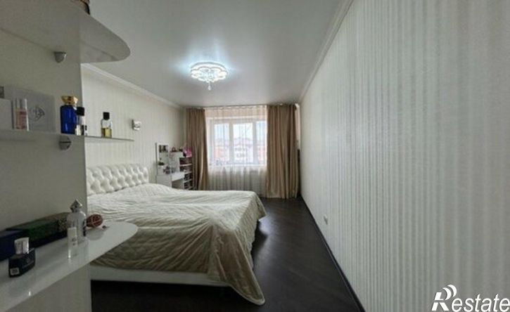 2-комн квартира ул Бежицкая, 1 8,  д. 1 8,  к. 8