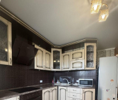 2-комн, 75кв м, этаж 5/17 улица Комарова, 57