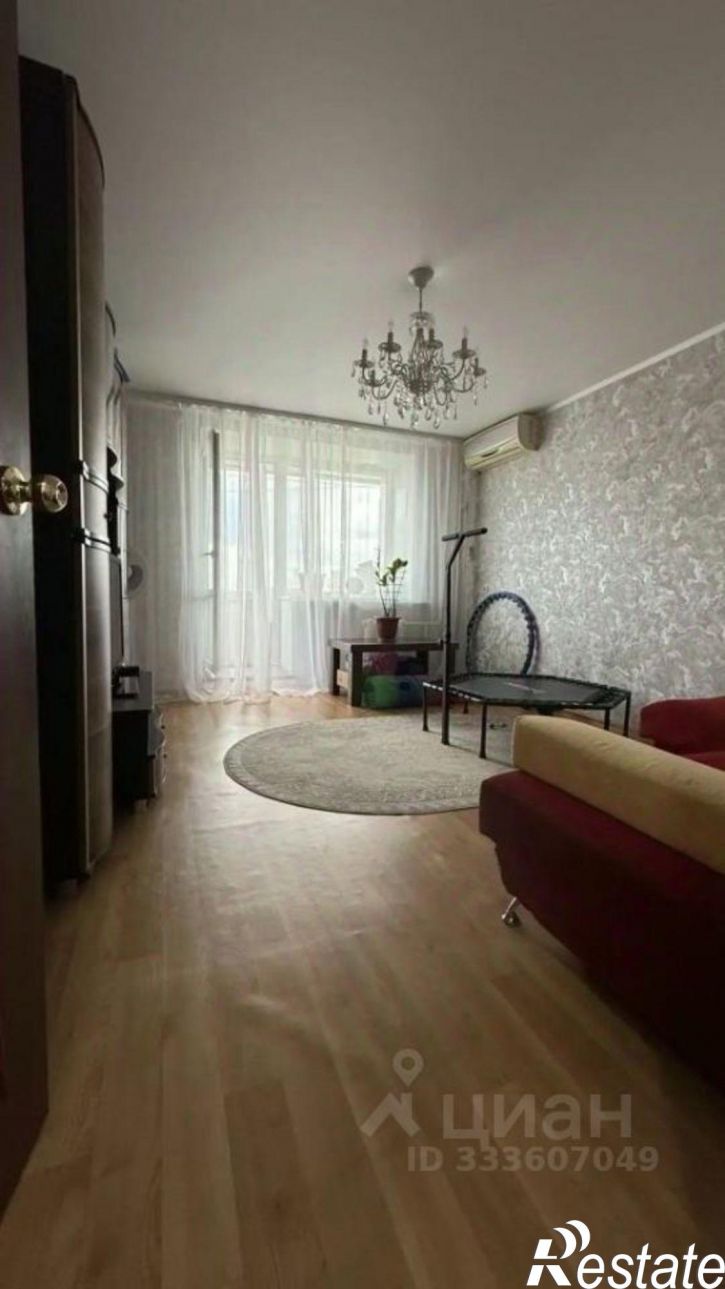 3-комн квартира улица Котовского, 8,  д. 8