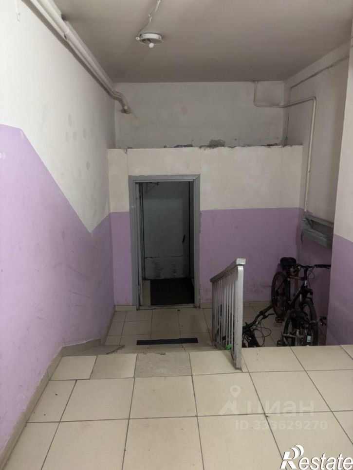 3-комн квартира улица Камозина, 27,  д. 27