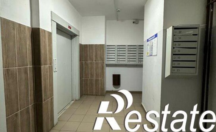 2-комн квартира улица Ульянова, 52 к2,  д. 52 к2