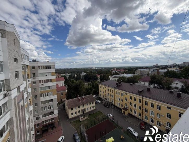 3-комн квартира проспект Ленина, 28 к1,  д. 28 к1
