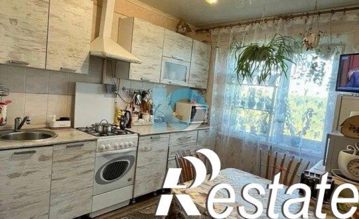 3-комн квартира улица Есенина, 28,  д. 28