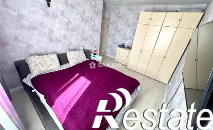 2-комн квартира улица Горбатова, 22,  д. 22