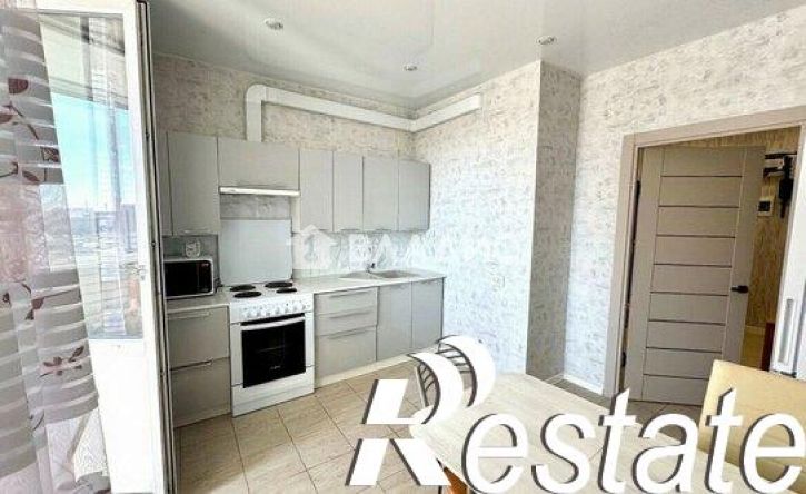 2-комн квартира улица Горбатова, 22,  д. 22