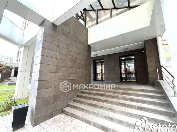2-комн квартира улица Горбатова, 45,  д. 45