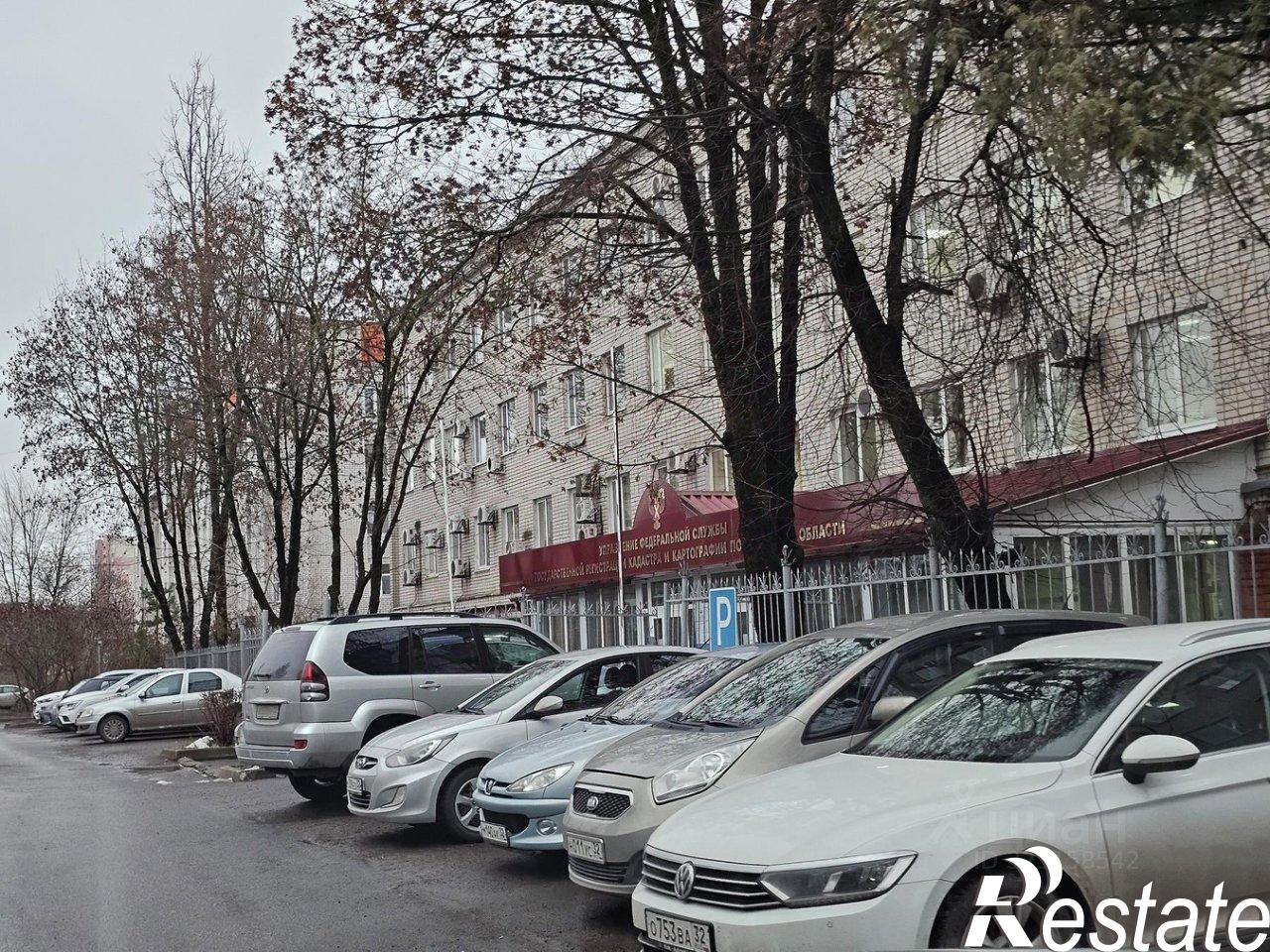 Сдать офис, помещение под офис за 11 000 рублей на улица 3 Июля, 27