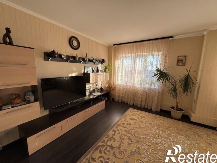 3-комн квартира улица Костычева, 23,  д. 23