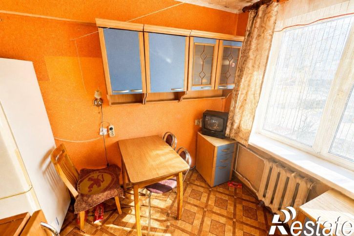 2-комн квартира улица Молодой Гвардии, 64,  д. 64