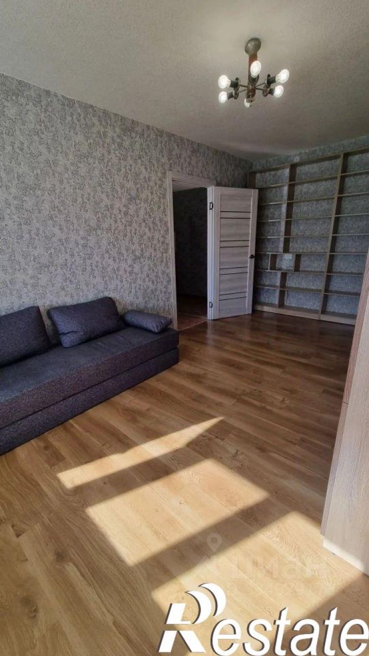 2-комн квартира улица Ульянова, 2,  д. 2