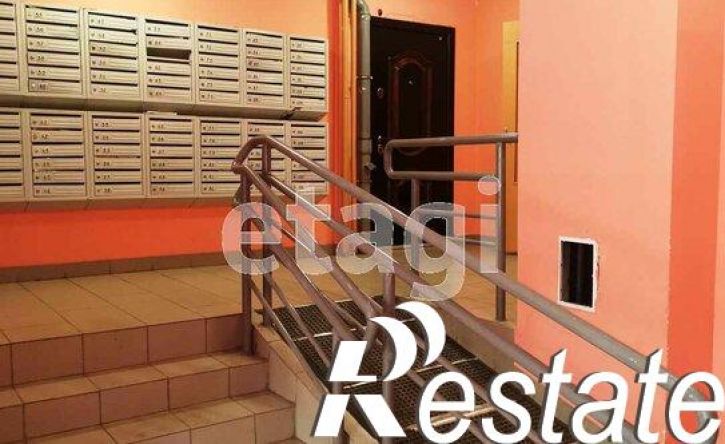 2-комн квартира улица Крахмалёва, 49,  д. 49