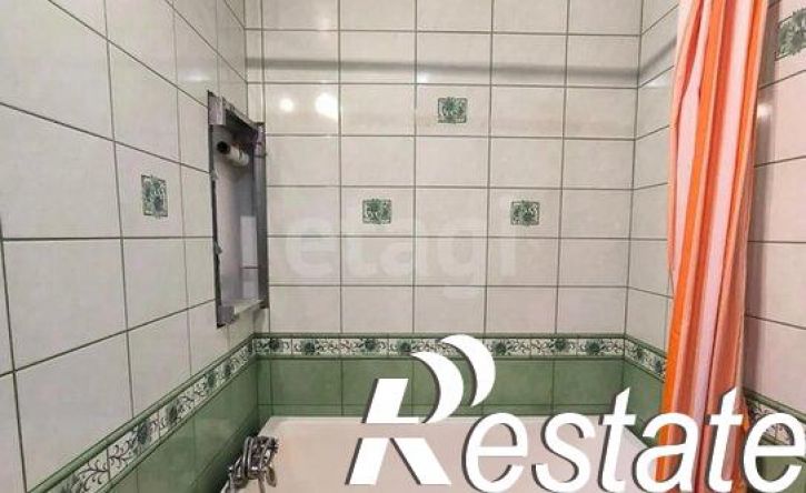 2-комн квартира улица Крахмалёва, 49,  д. 49