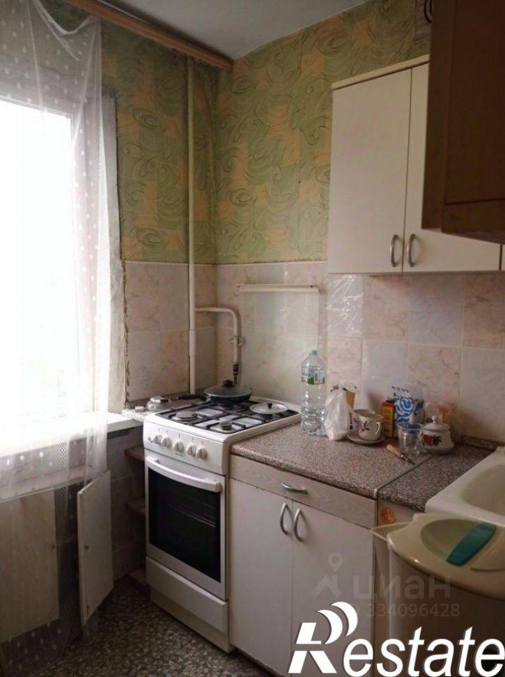 3-комн квартира Бежицкая улица, 325,  д. 325