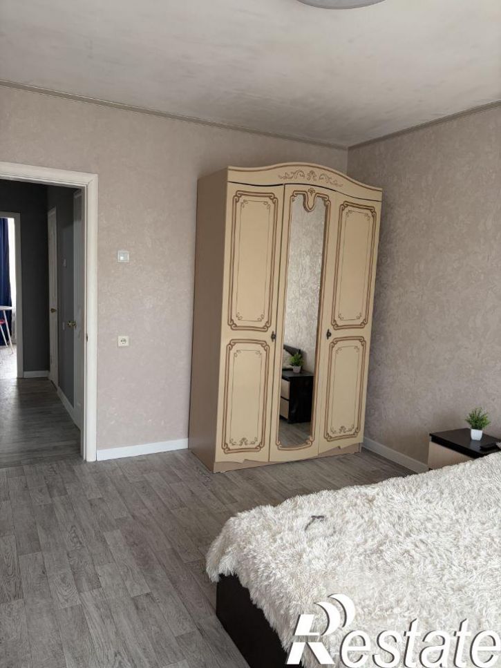 1-комн квартира Флотская улица, 32,  д. 32