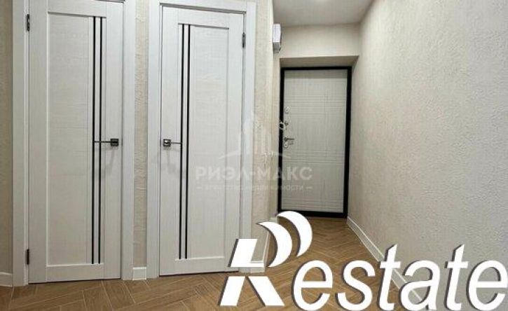 3-комн квартира улица Софьи Перовской, 48А,  д. 48А