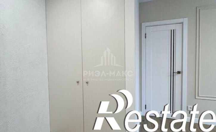 3-комн квартира улица Софьи Перовской, 48А,  д. 48А