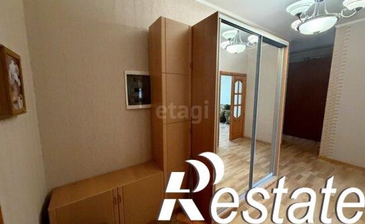 2-комн квартира улица Бурова, 38/1,  д. 38/1