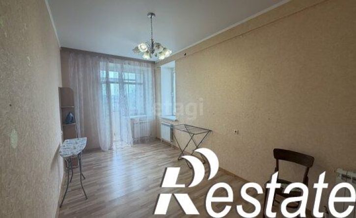 2-комн квартира улица Бурова, 38/1,  д. 38/1