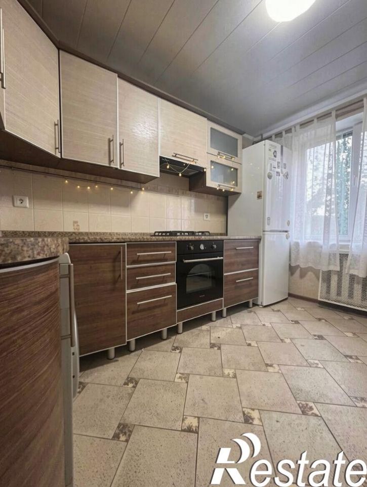 3-комн квартира Орловская улица, 27,  д. 27