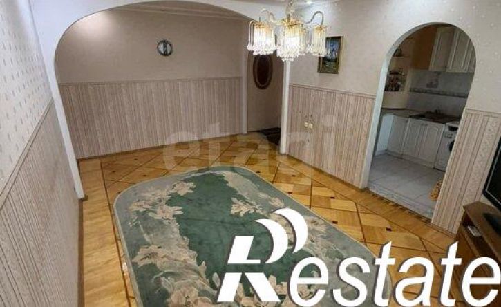 3-комн квартира улица Крахмалёва, 31,  д. 31